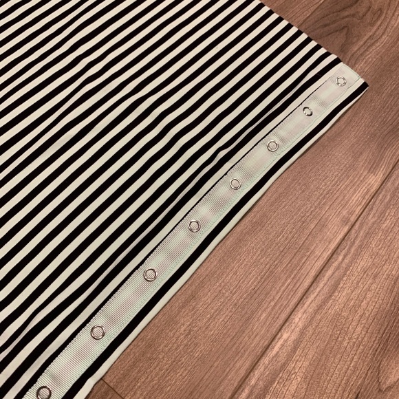 lululemon Vinyasa Scarf - Picture 5 of 5